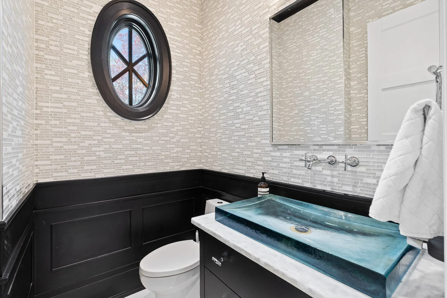 45 Norden Cres_028.jpg