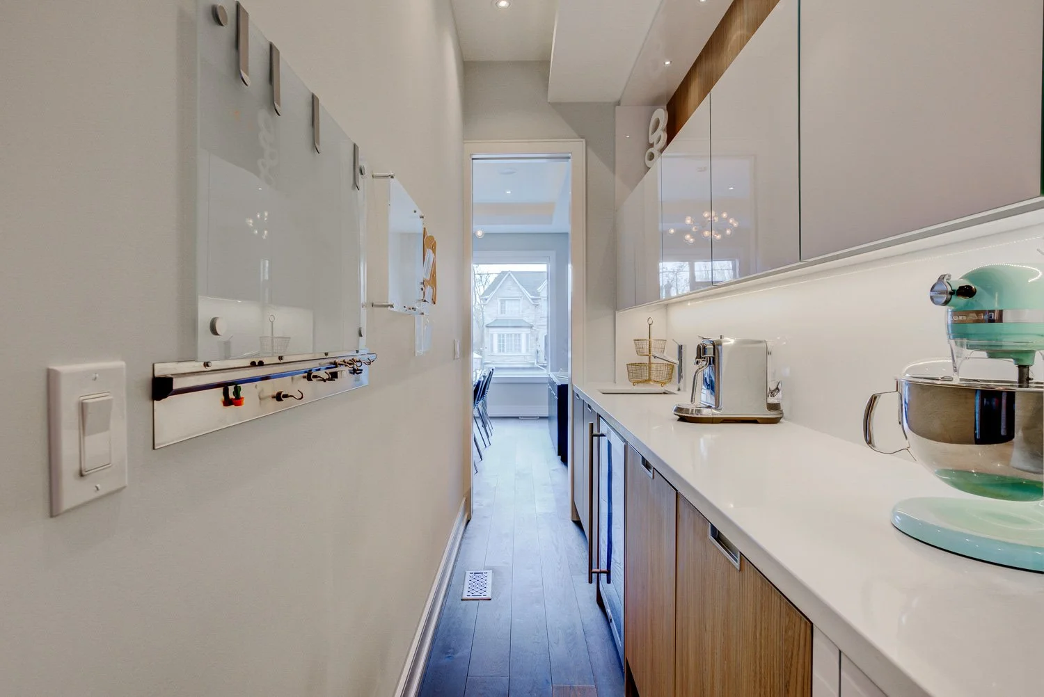 484 St Germain INT_022.jpg