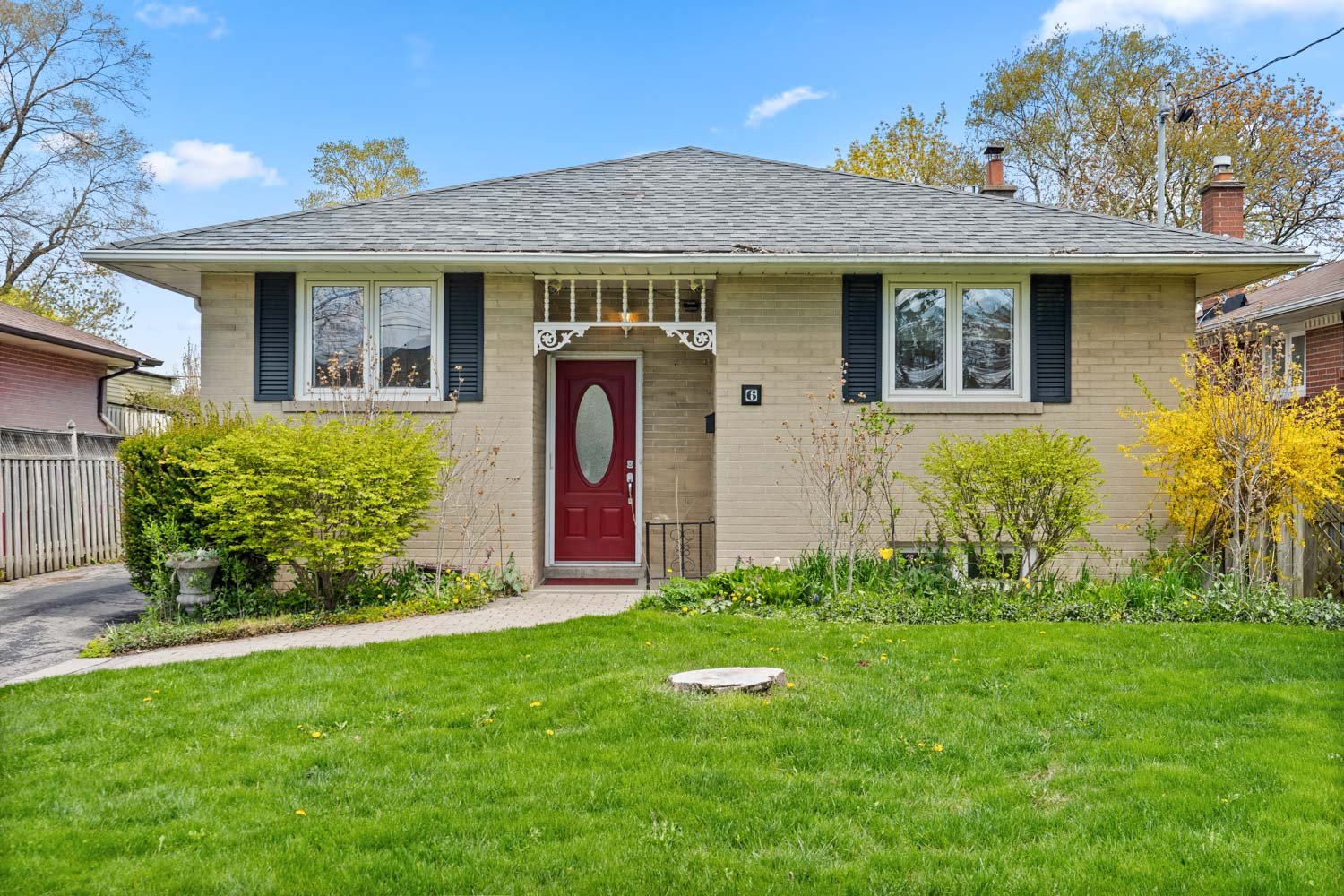 6 Macduff Cres_001.jpg