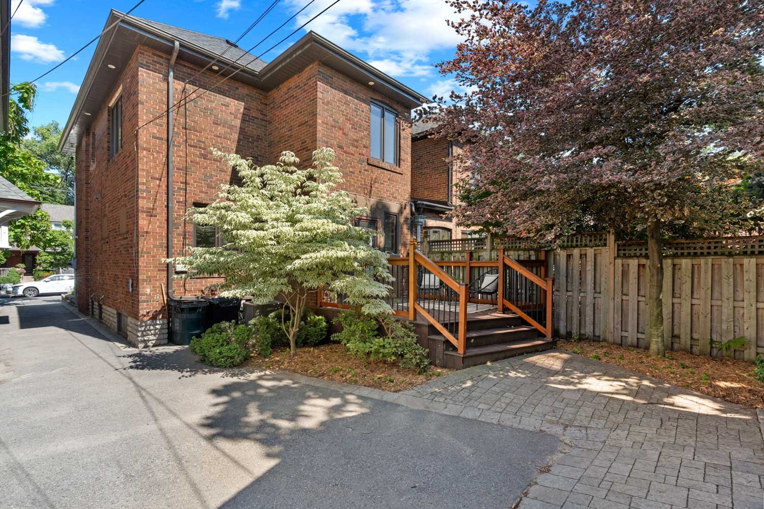 474 Armadale Ave_047.jpg