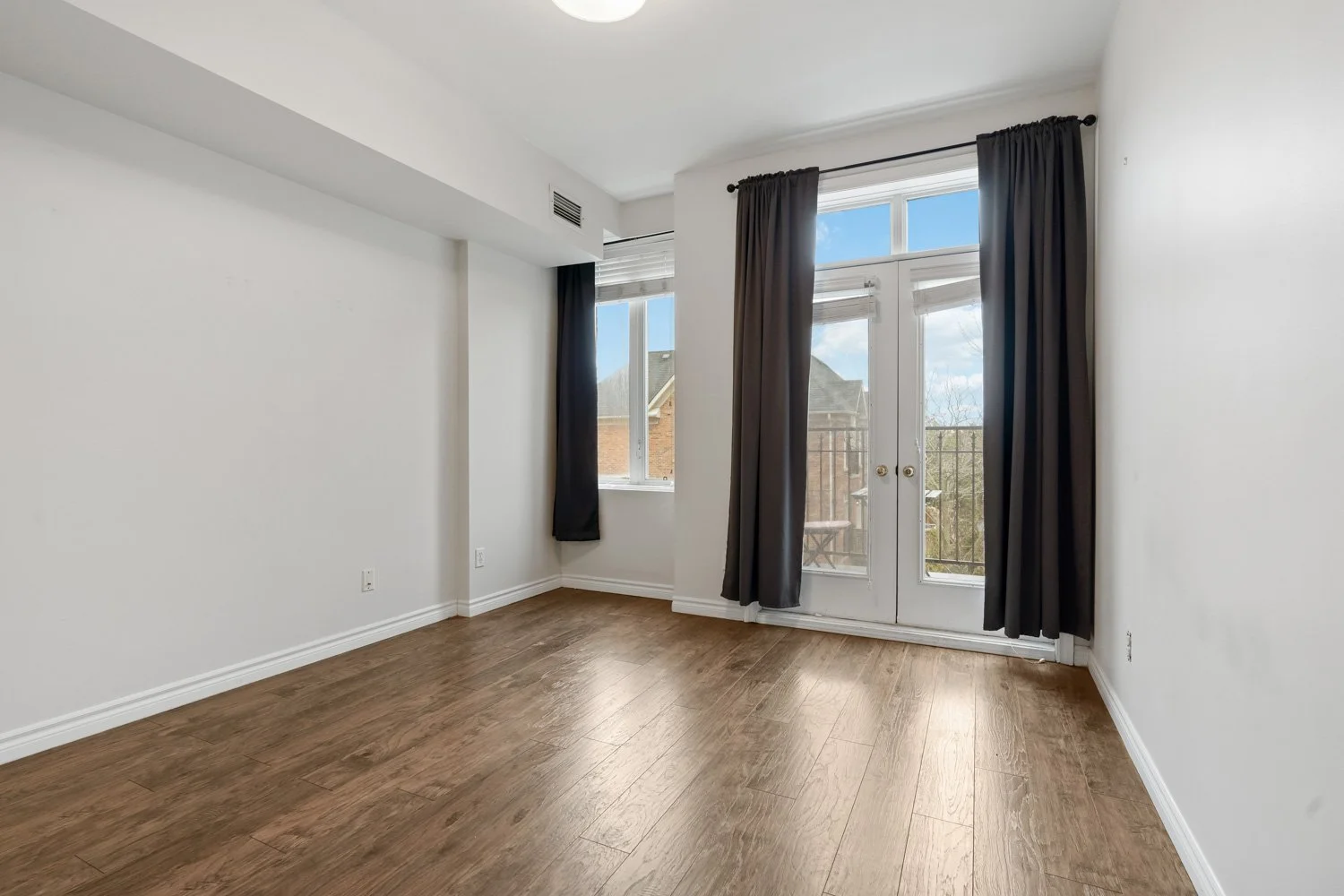 3531 lakeshore_018.jpg