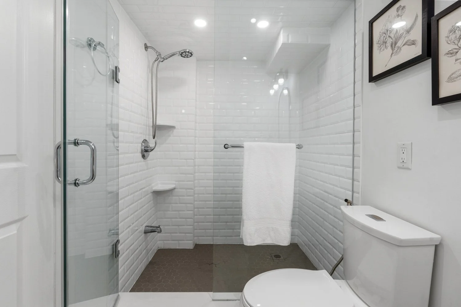 109 Kennedy Ave_049.jpg