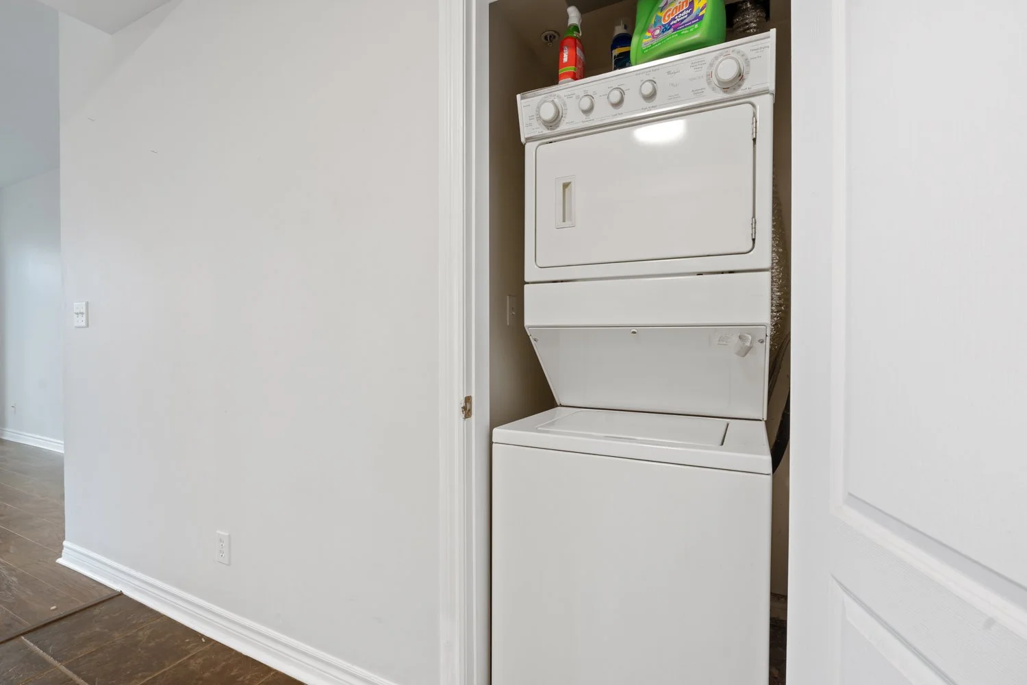 3531 lakeshore_027.jpg