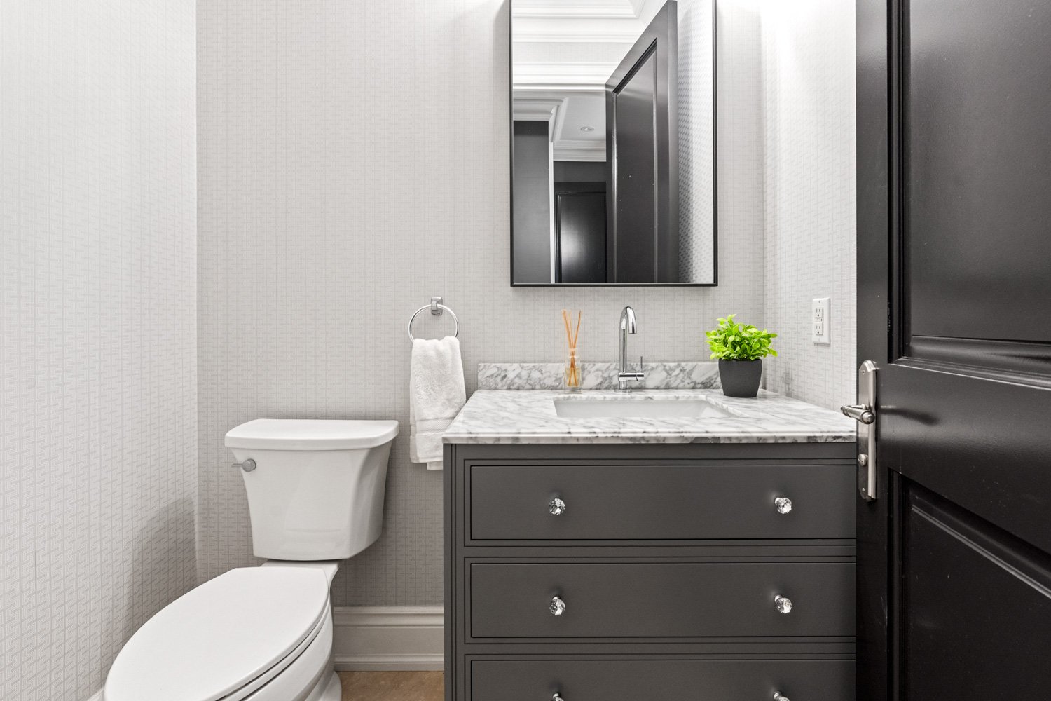 40 Hilldowntree_029.jpg