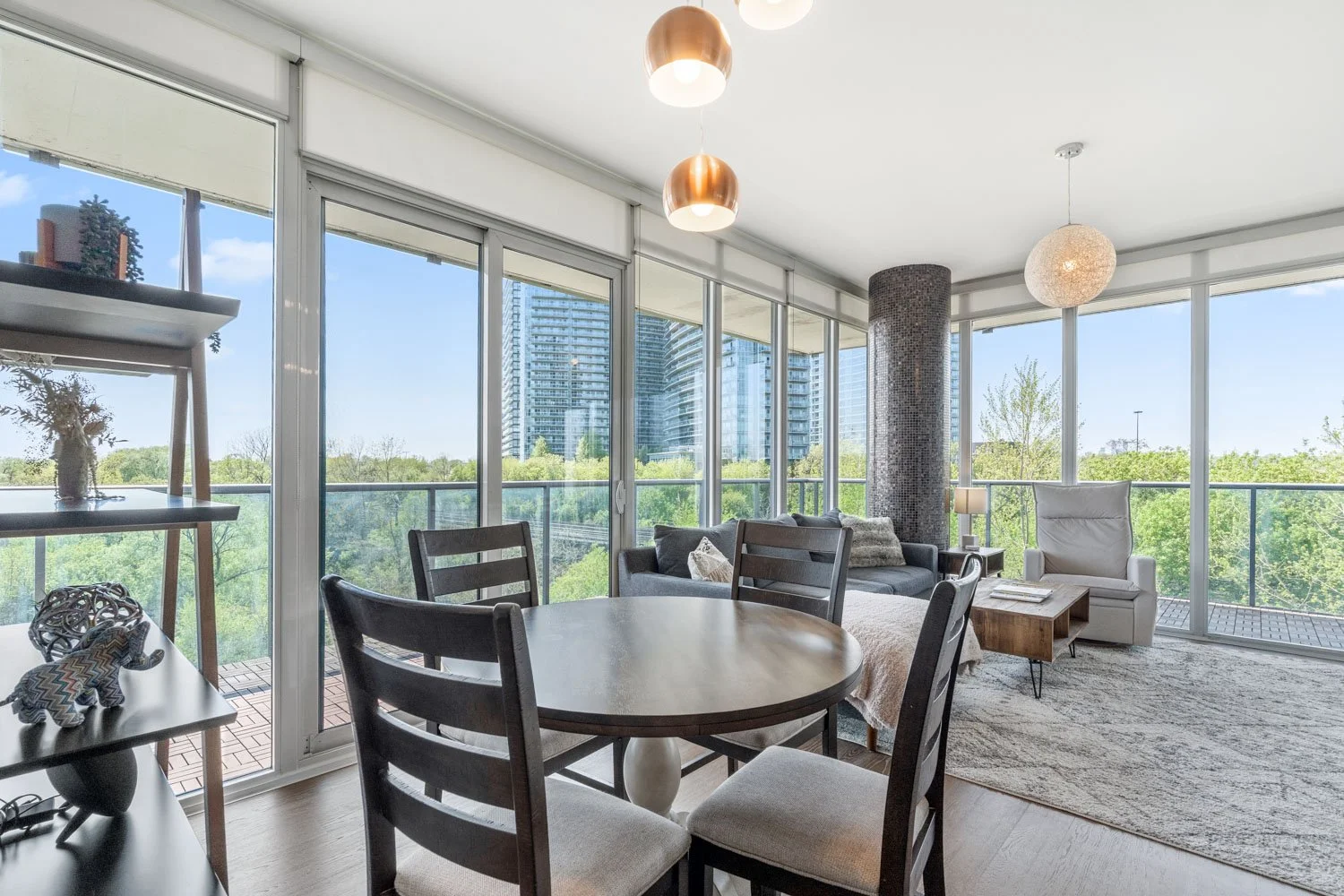 88 Parklawn_020.jpg