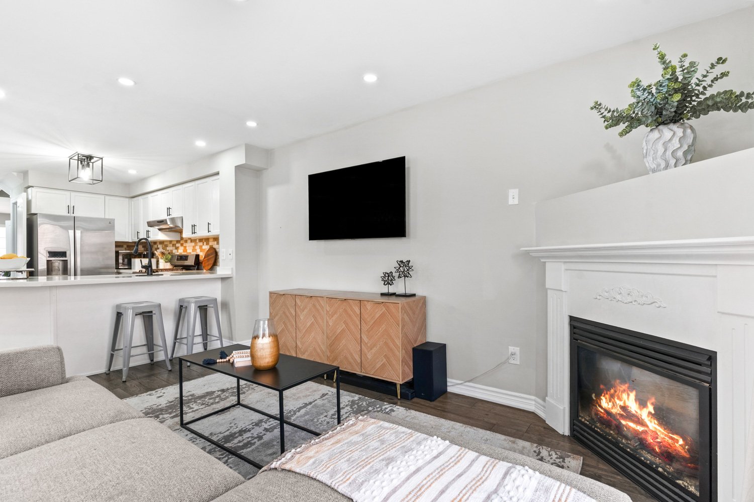 34 Keywood St_011.jpg
