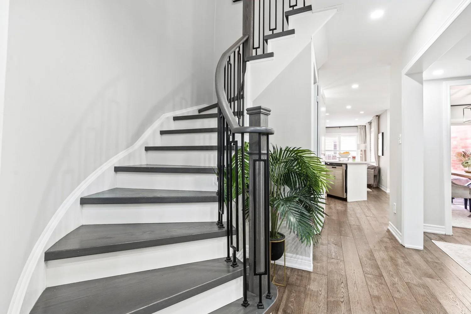 34 Keywood St_016.jpg