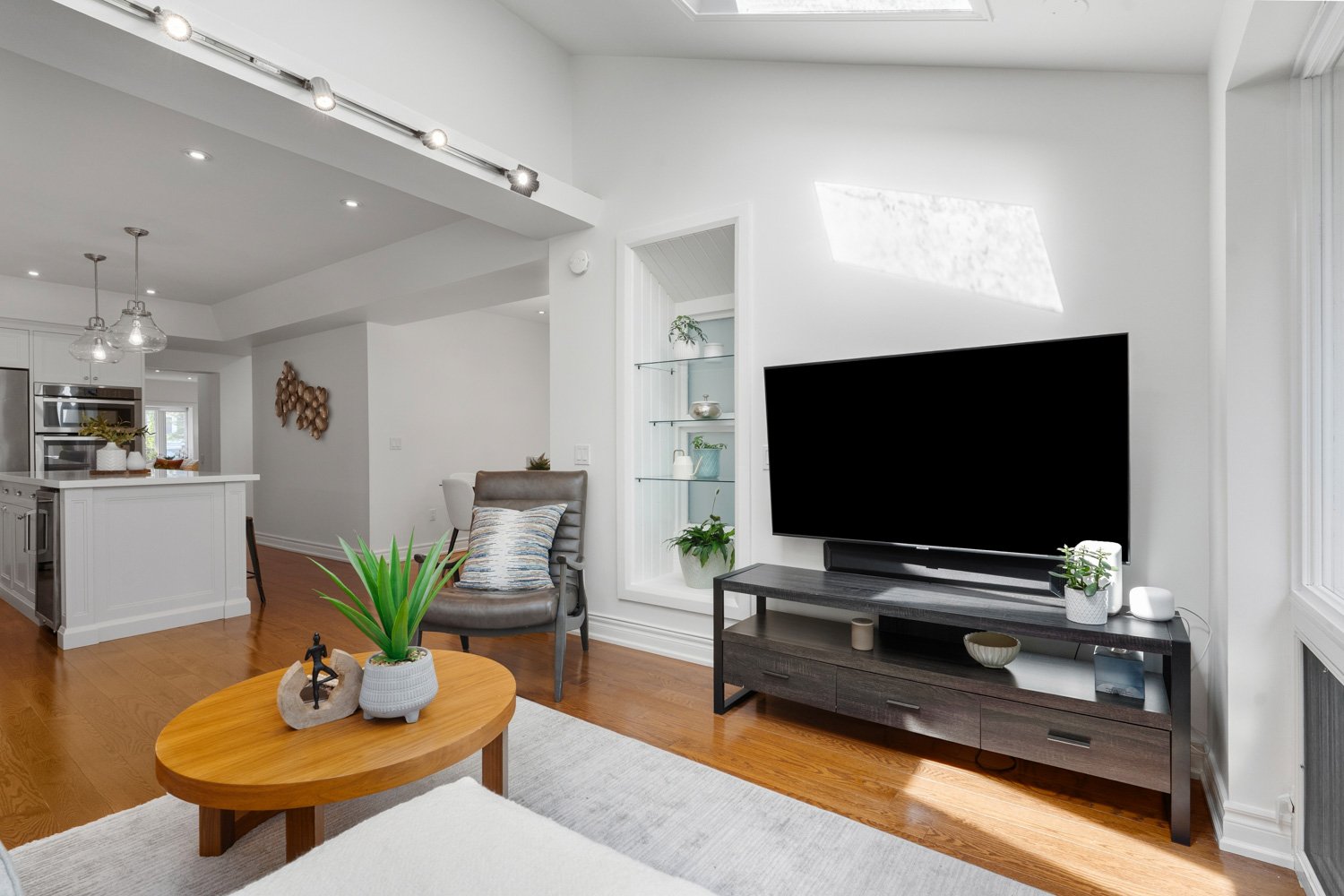 109 Kennedy Ave_014.jpg