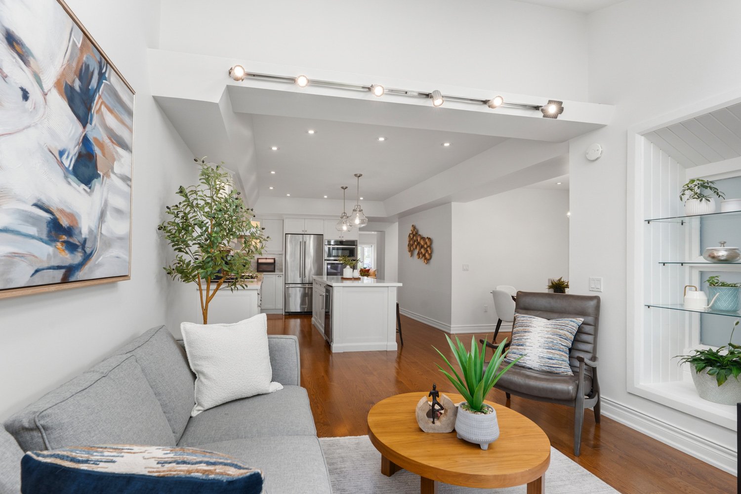 109 Kennedy Ave_015.jpg