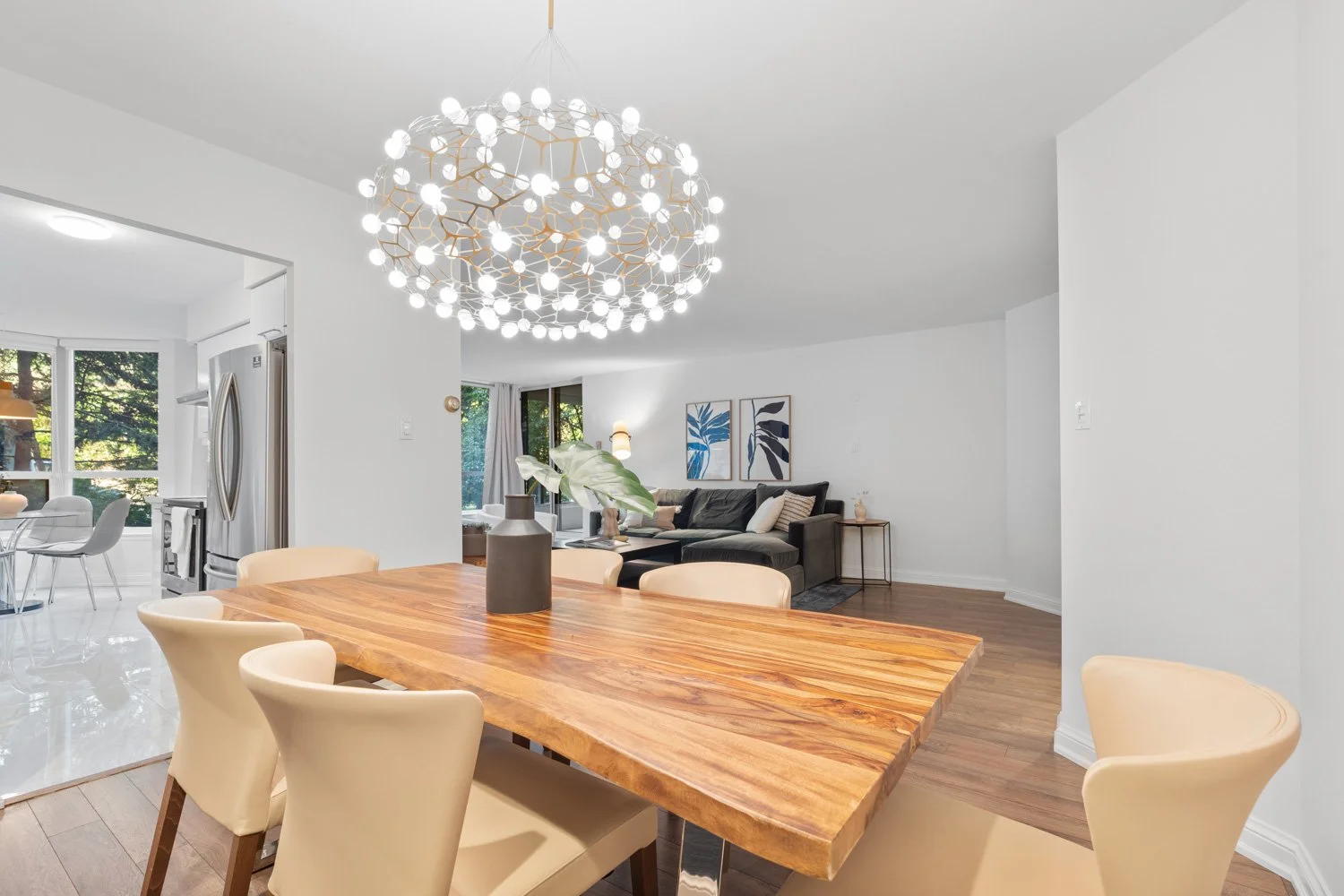 3800 Yonge_015.jpg