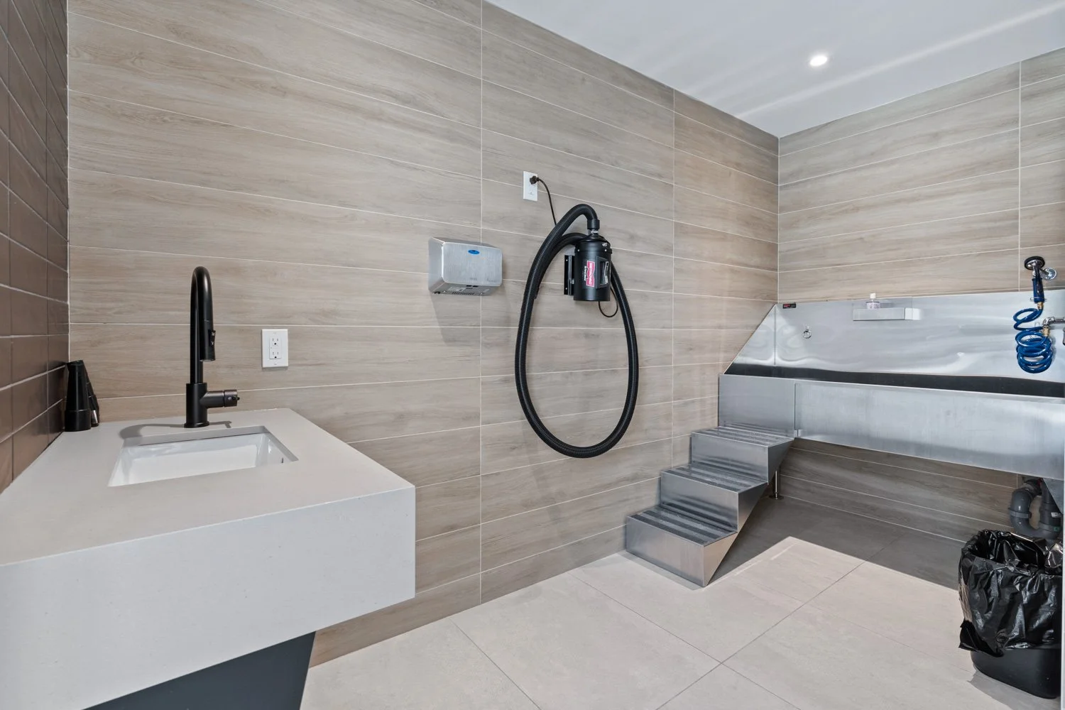 2075 King Rd_030.jpg