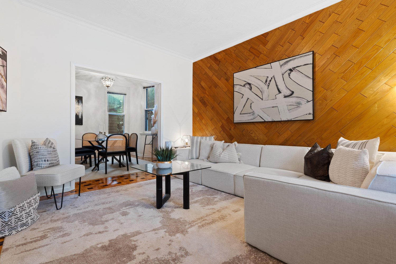 921 Lansdowne_005.jpg
