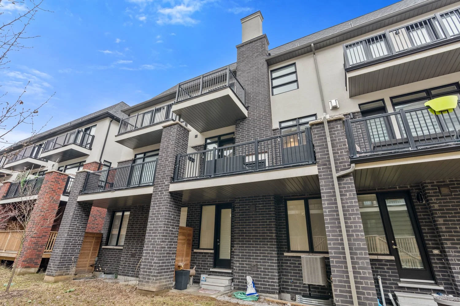 37 Globemaster Ln_045.jpg