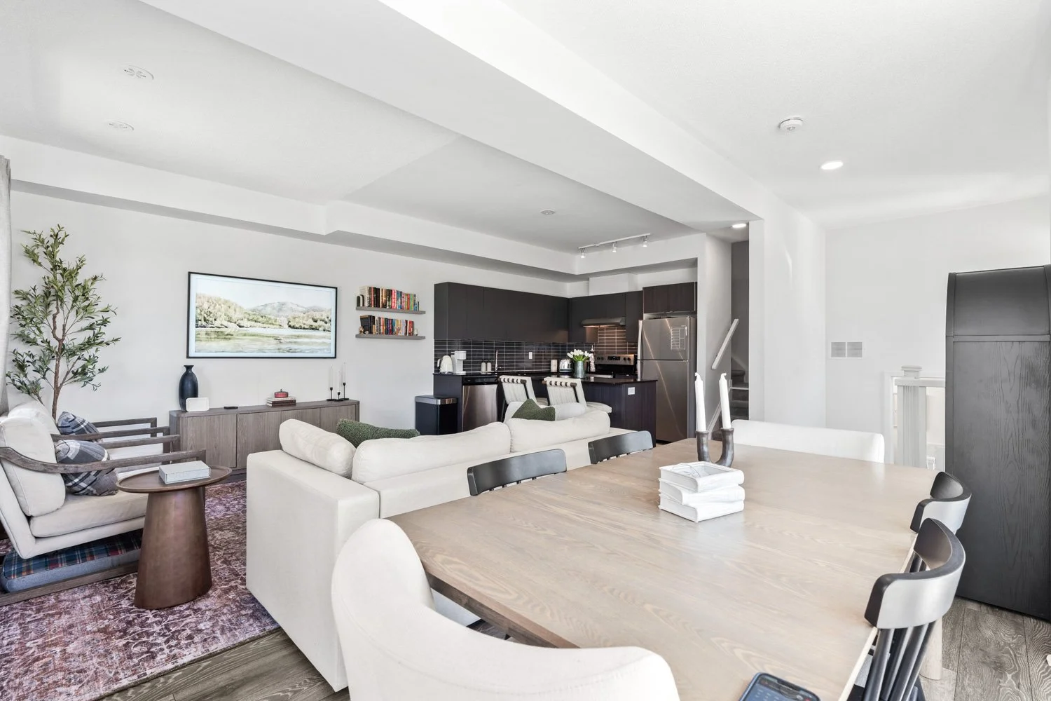 1121 Cooke Blvd_009.jpg