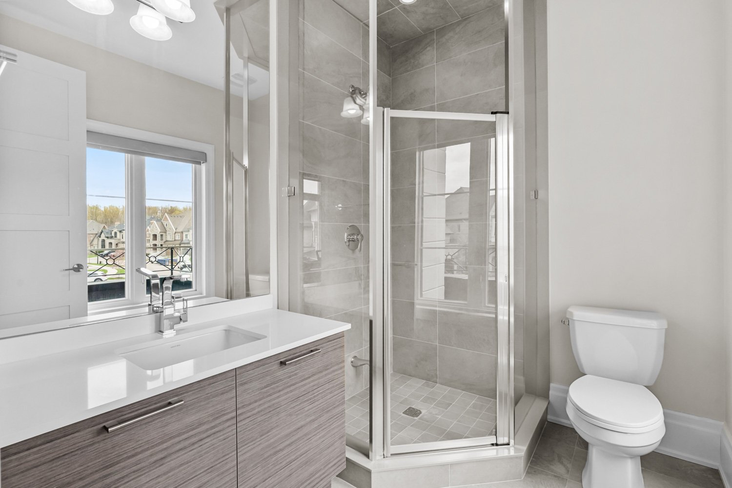61 Ria Court_052.jpg