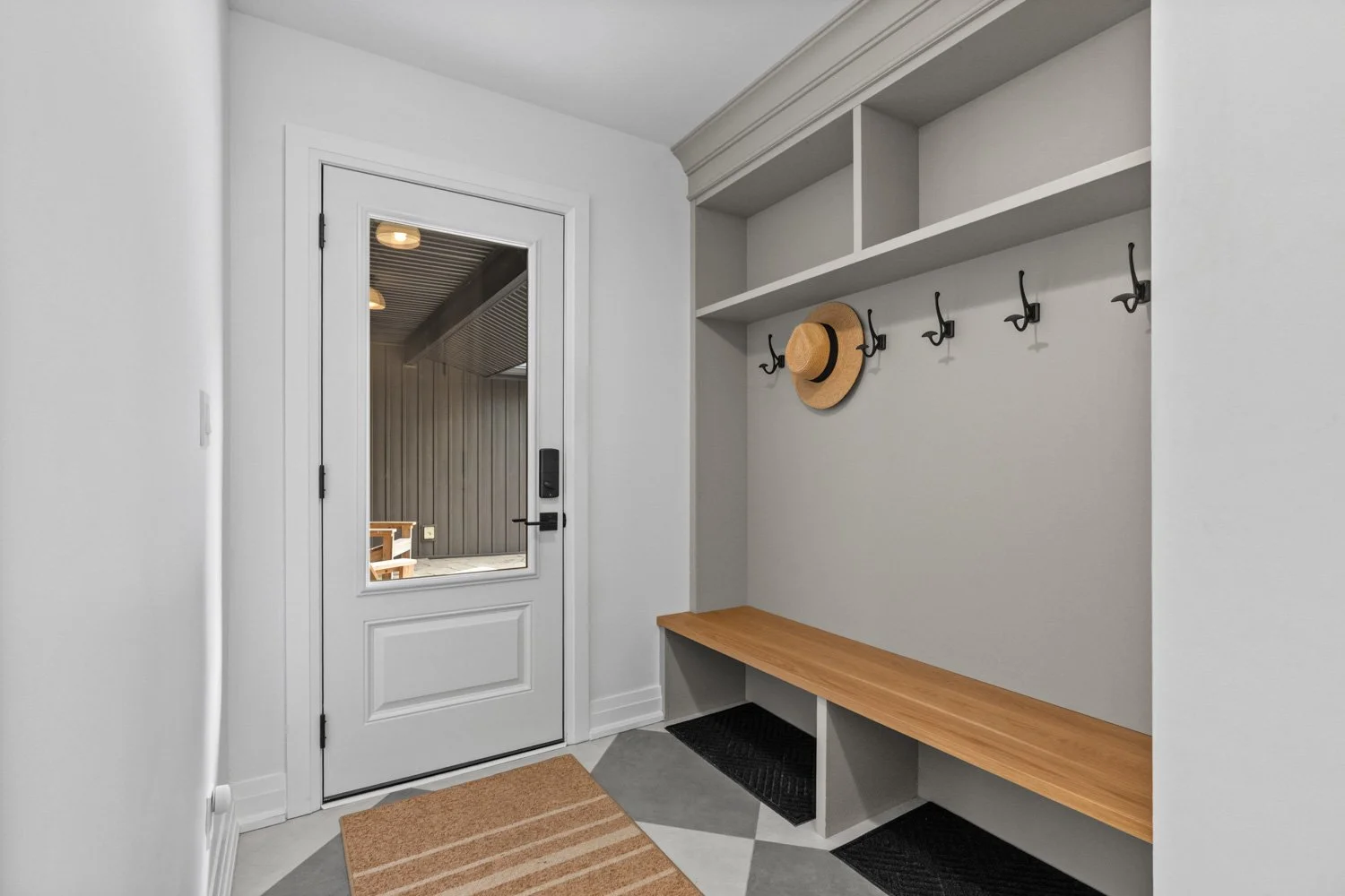 78 Main St_019.jpg