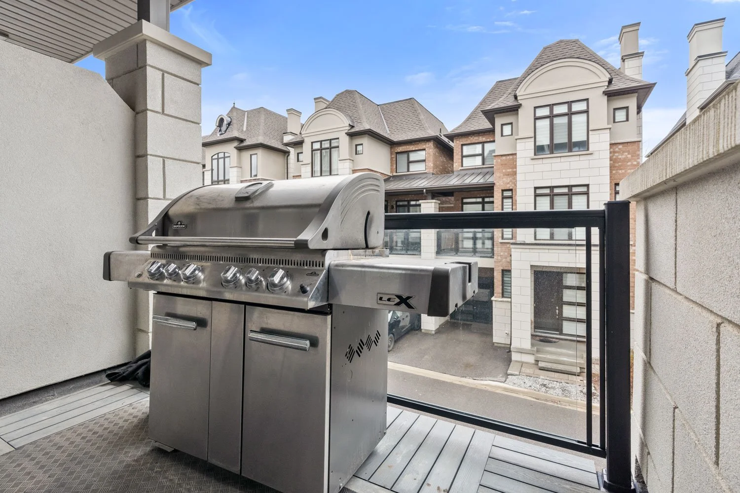 37 Globemaster Ln_019.jpg