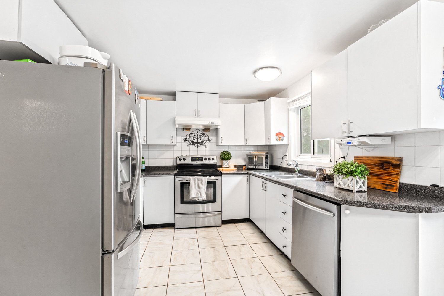 20 Melva Crescent_008.jpg