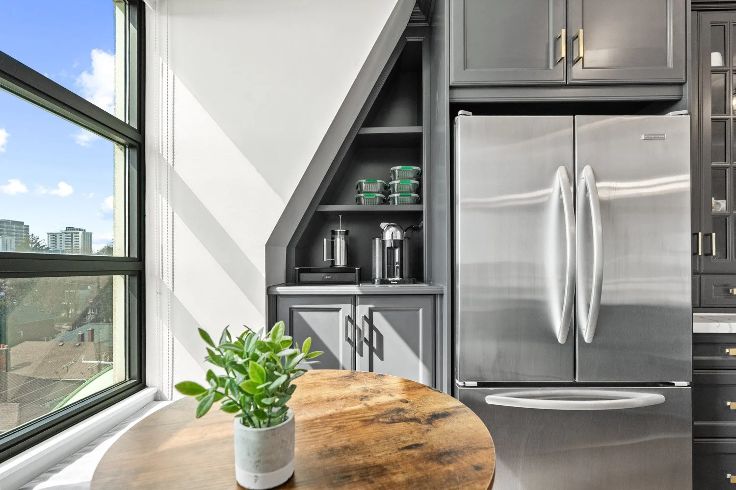 650 Mt Pleasant_012.jpg