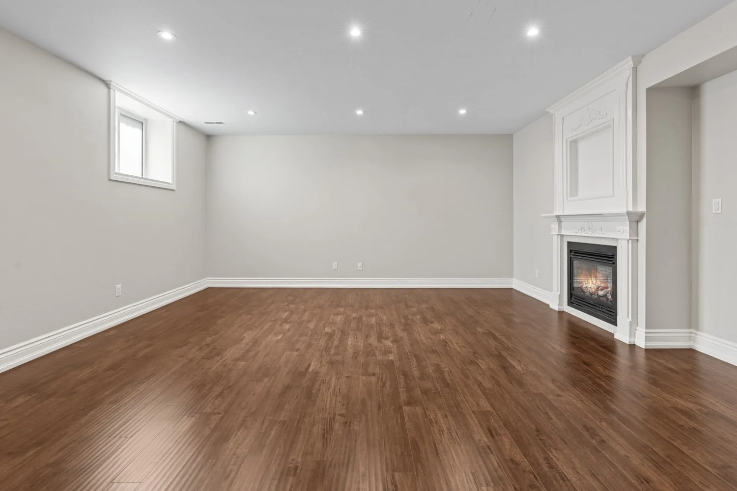 40 Hilldowntree_054.jpg