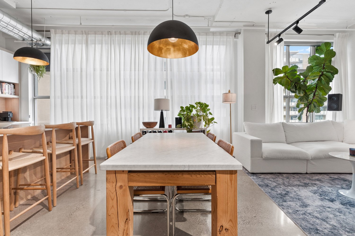 188 Eglinton_016.jpg