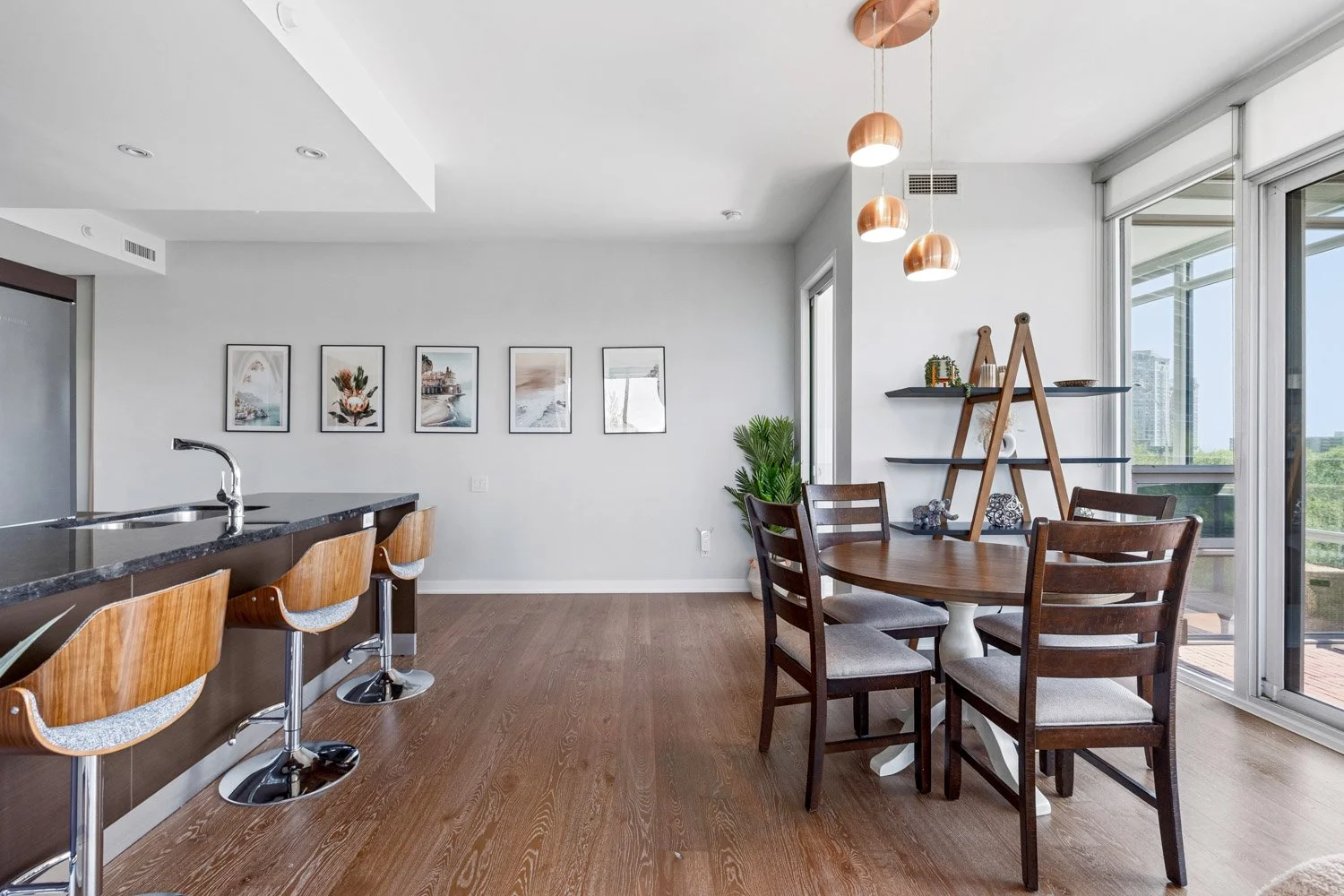 88 Parklawn_006.jpg