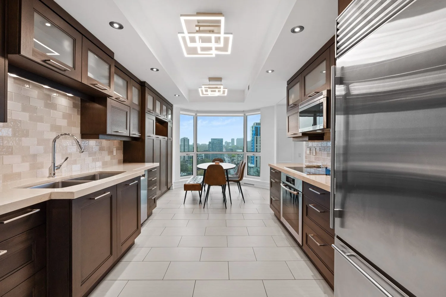 38 Avenue Rd_007.jpg