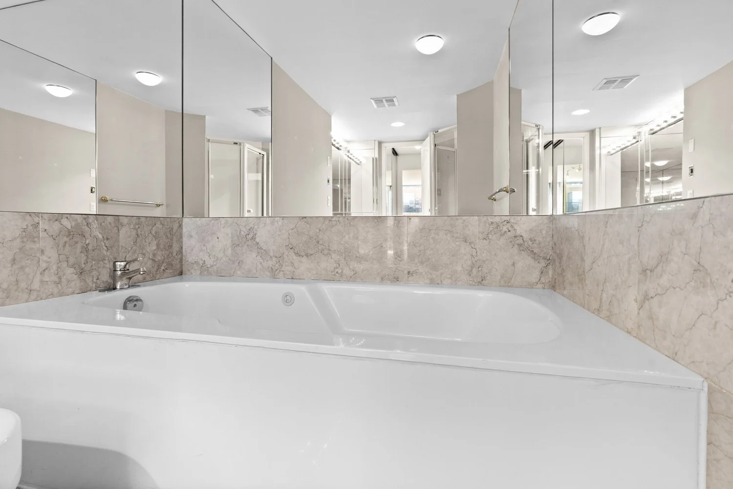 10 Tichester Rd_018.jpg