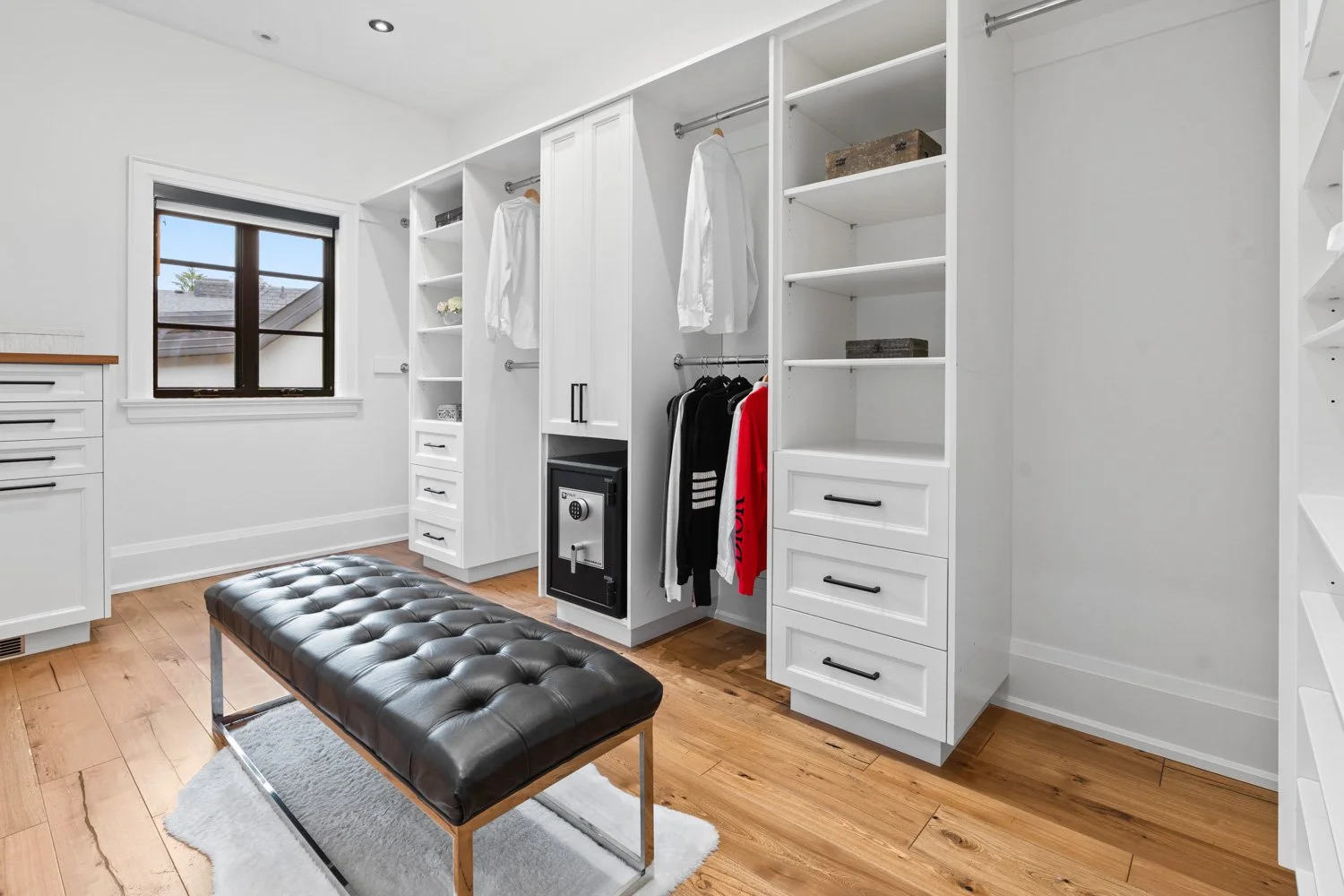 45 Norden Cres_042.jpg