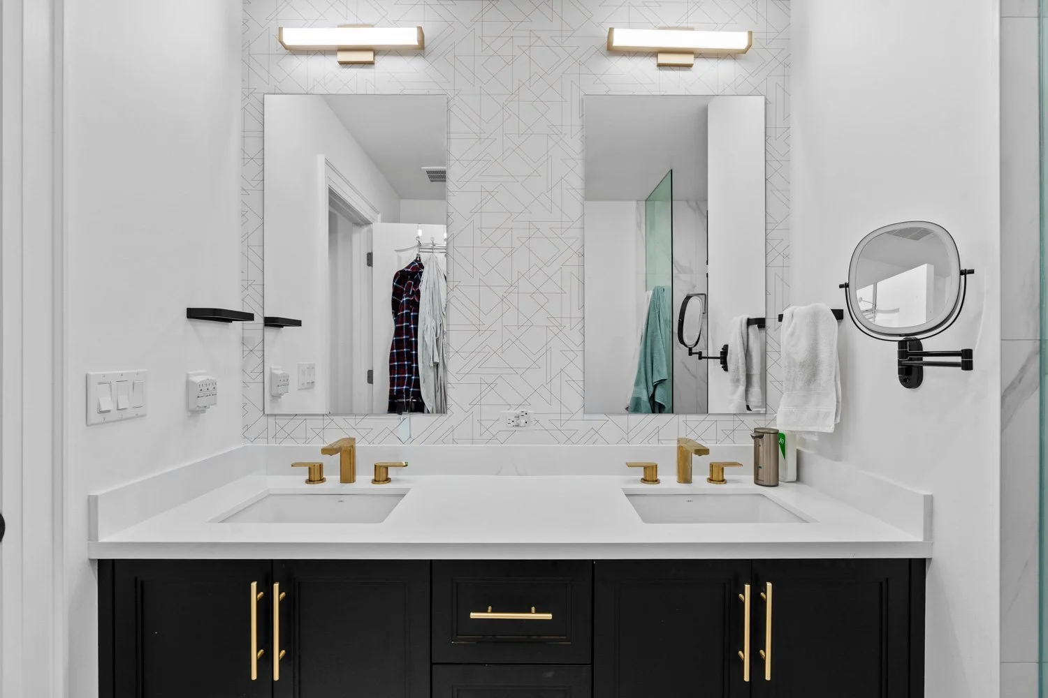 388 Brownridge_016.jpg