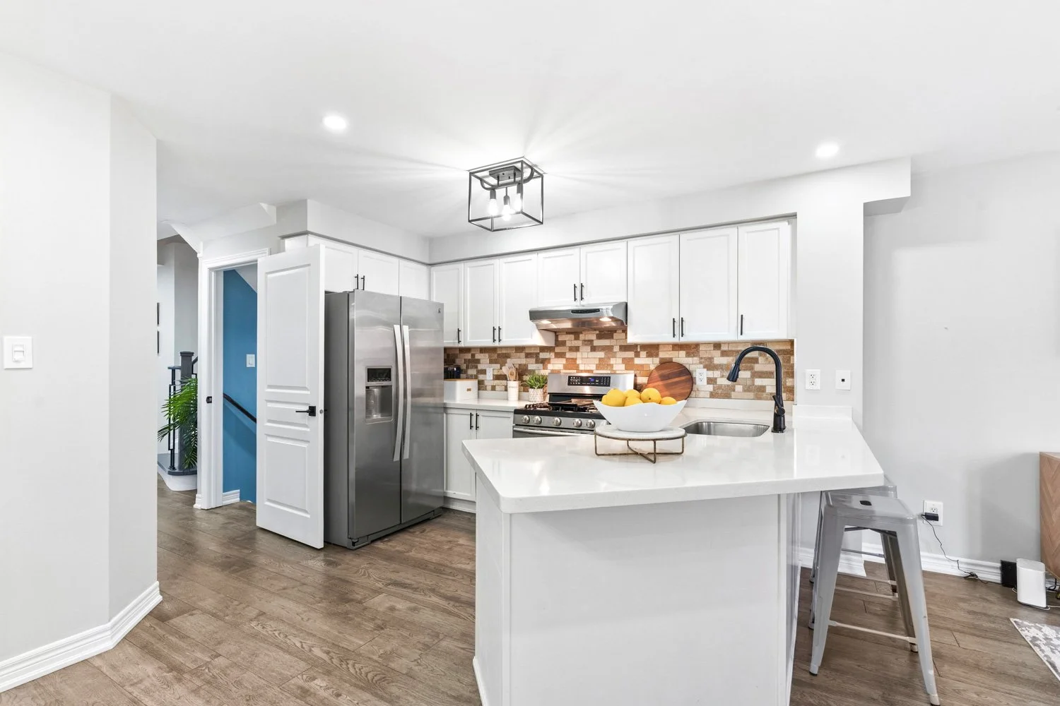 34 Keywood St_005.jpg