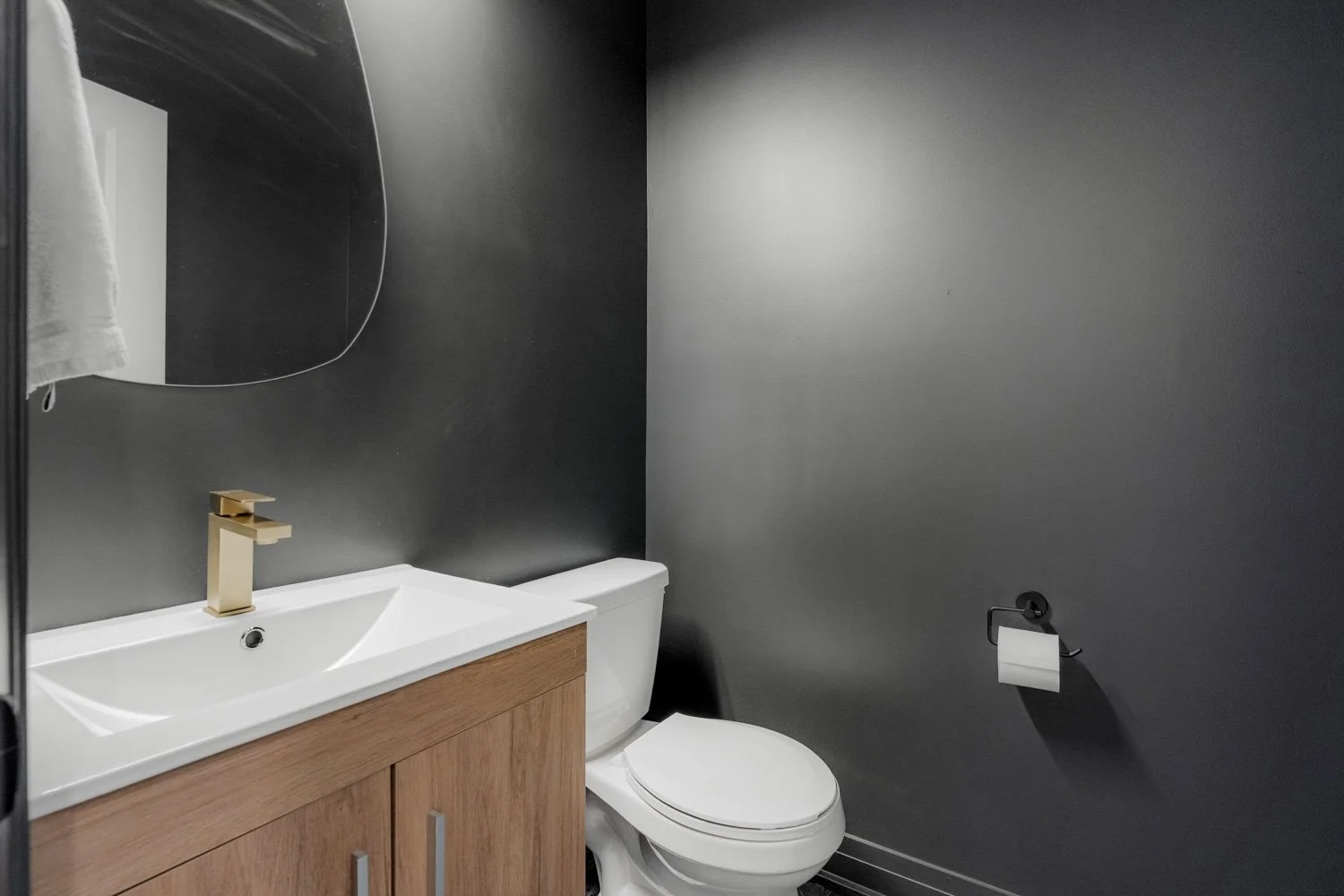 37 Globemaster Ln_036.jpg