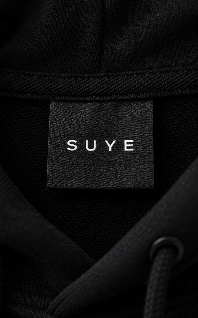 DETAIL-IMAGE-NECK-LABEL.png