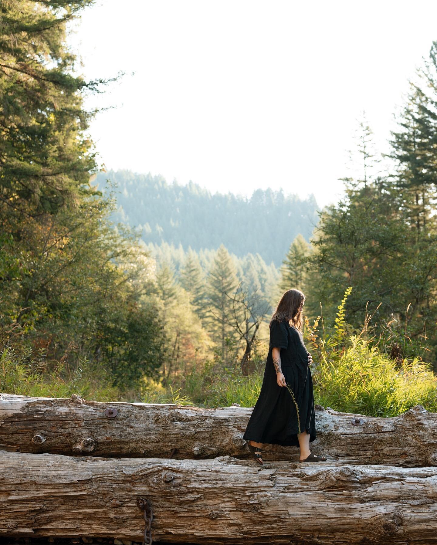 While I was in Portland, I booked a session with @brianamorrison to capture these moments in a sacred place. 

Whenever I vision into a calm, sacred place, this is 1 of the 2 places I go to in my mind. An old forest with luscious roots, along a river