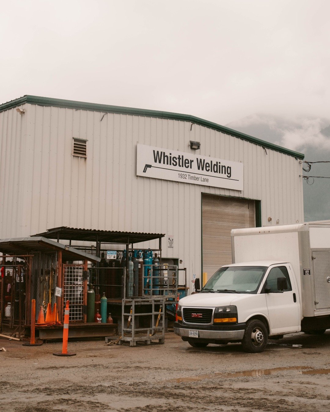 At Whistler Welding, we take pride in our certifications and industry affiliations, which reflect our commitment to quality and safety. 

With credentials including CWB 47.1 and 47.2 certifications, Worksafe BC compliance, and SAFE/COR certification,