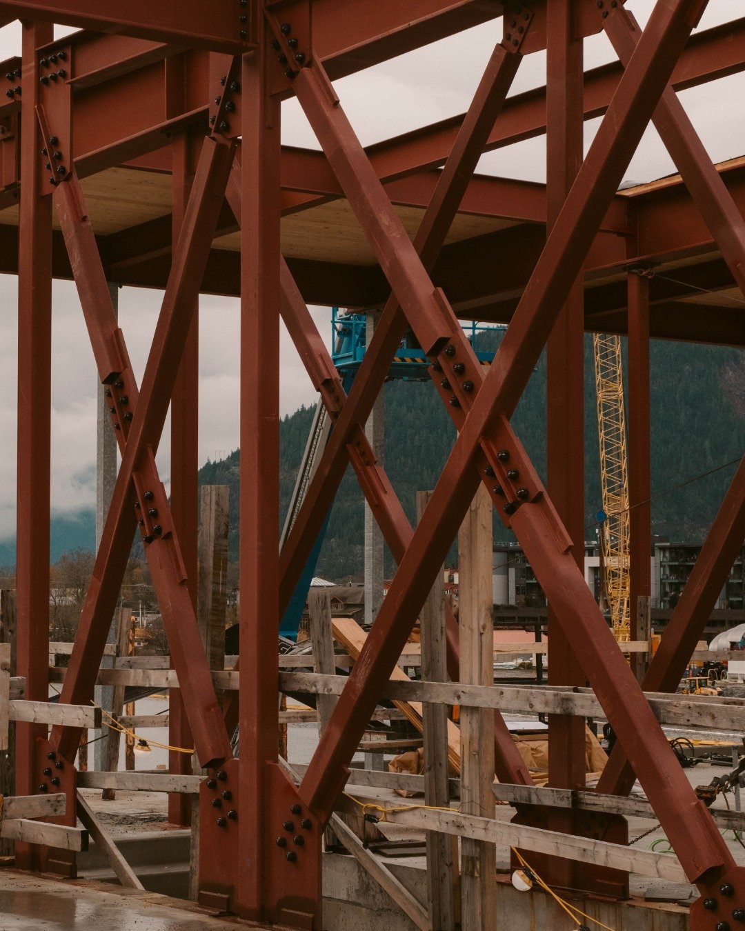 Behind many open-concept spaces is a strong steel framework&mdash;like this crossing bracing, that has been carefully engineered to withstand the potential seismic forces on the west coast.

Not always visible, but always doing the heavy lifting.