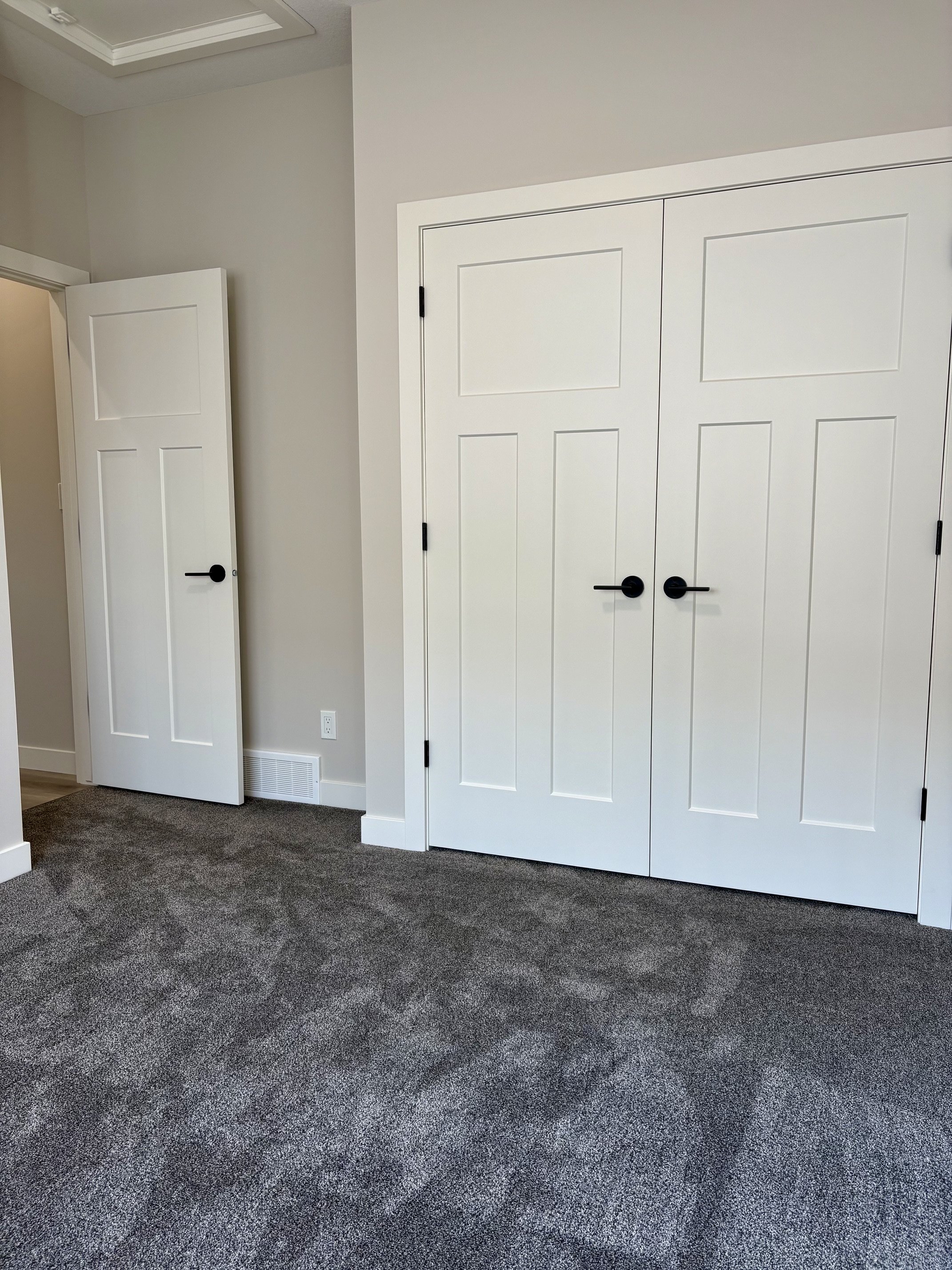 Bedroom 2 - 1.jpeg