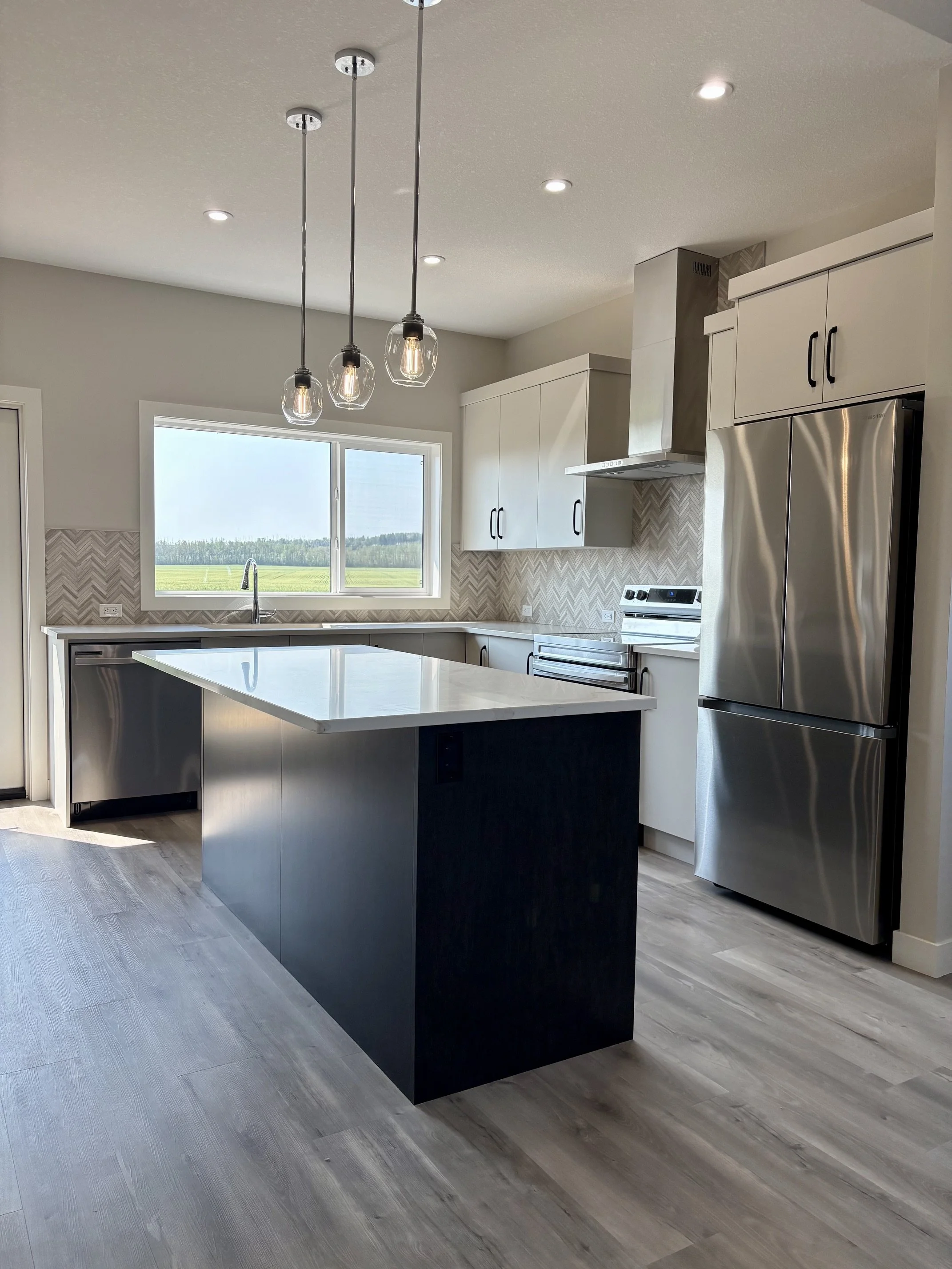 Kitchen 3.jpeg