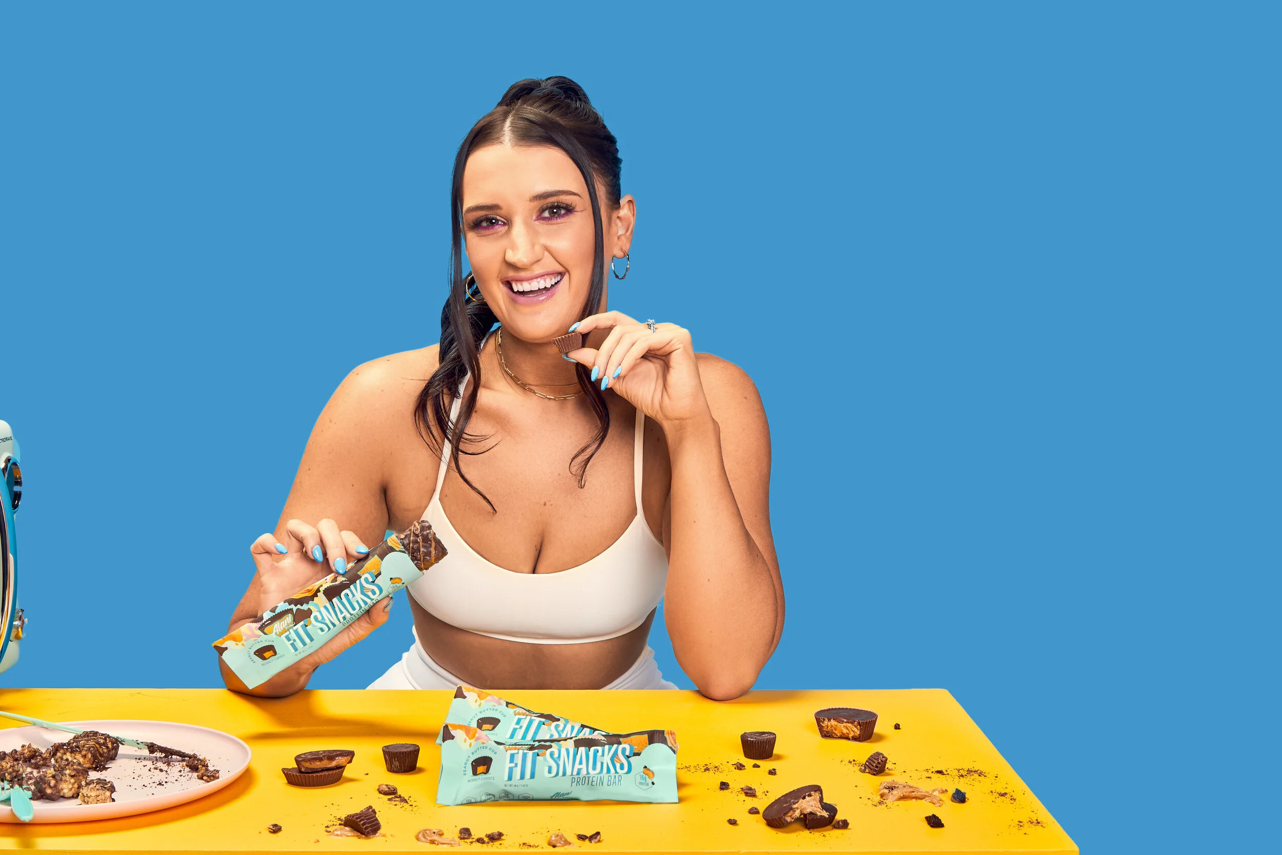 feliciafitsnack79.jpg