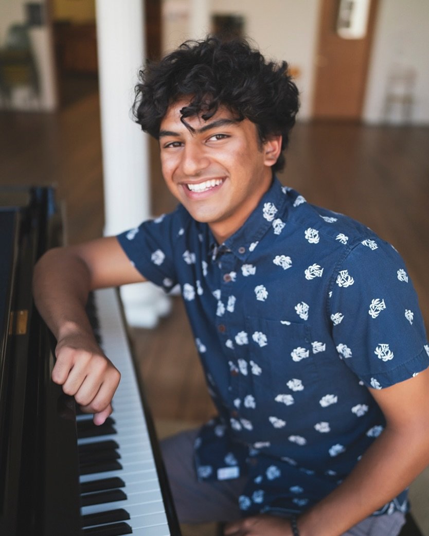 Matthew | Class of 2025 🎹

#seniorphotos #classof2025 #seniorphotographer #aproposdiane
