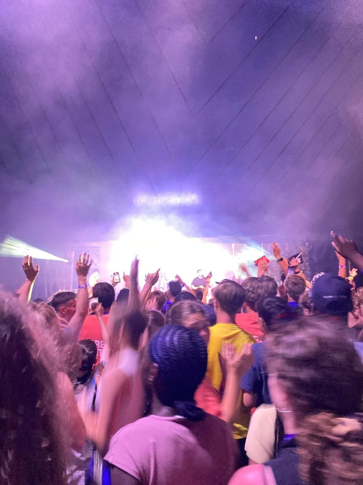 Wildfires 2026 - encounters in the youth venue!