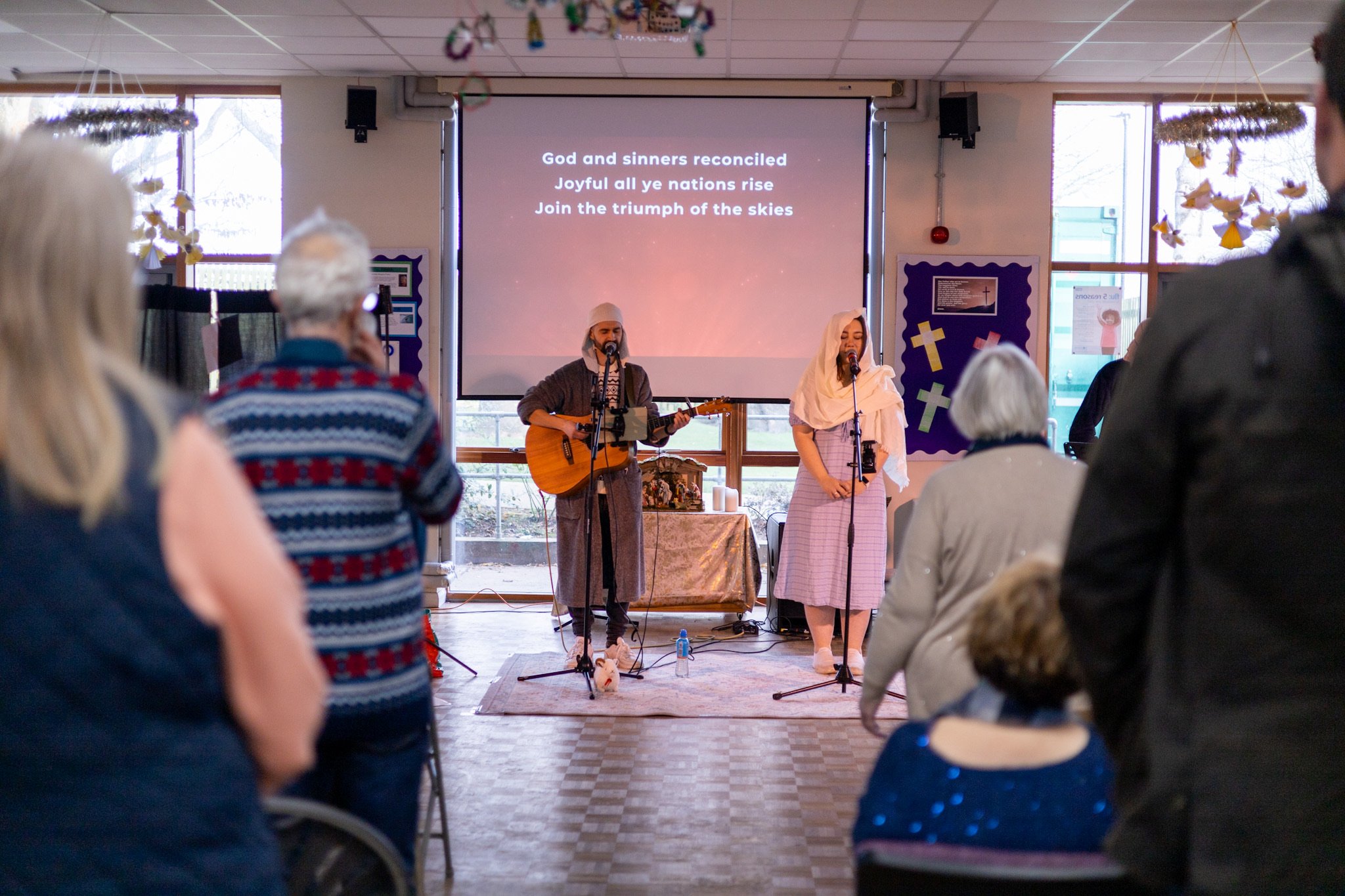 iow christmas 2025 worship.jpeg