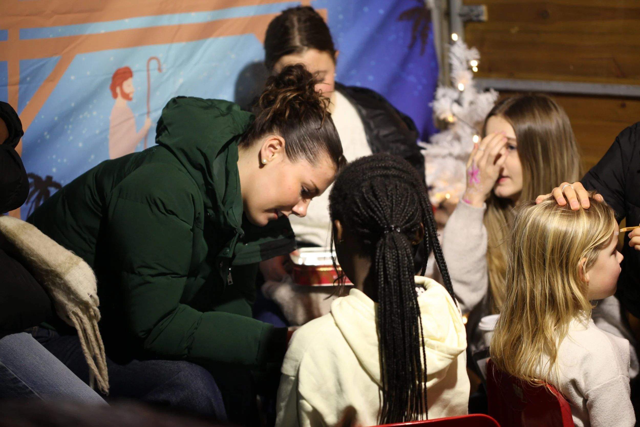 bracknell christmas 2025 facepainting kids (3).JPG