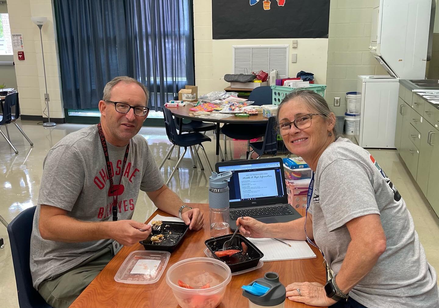 What a privilege to meet the staff of Waccamaw Intermediate School and supply them with @212mealprep meals! Sincere thanks to each of you for your tireless efforts on behalf of our kids and our community!