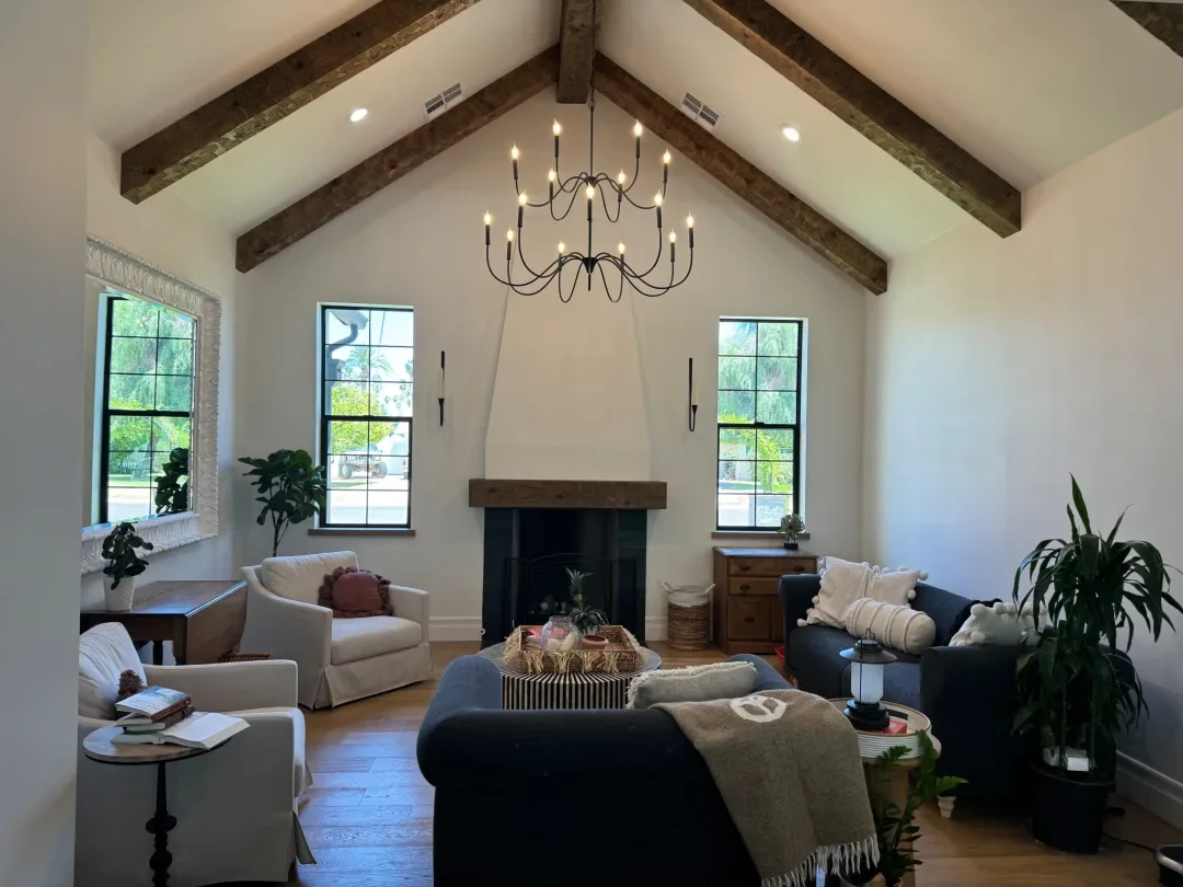 Secondary living room