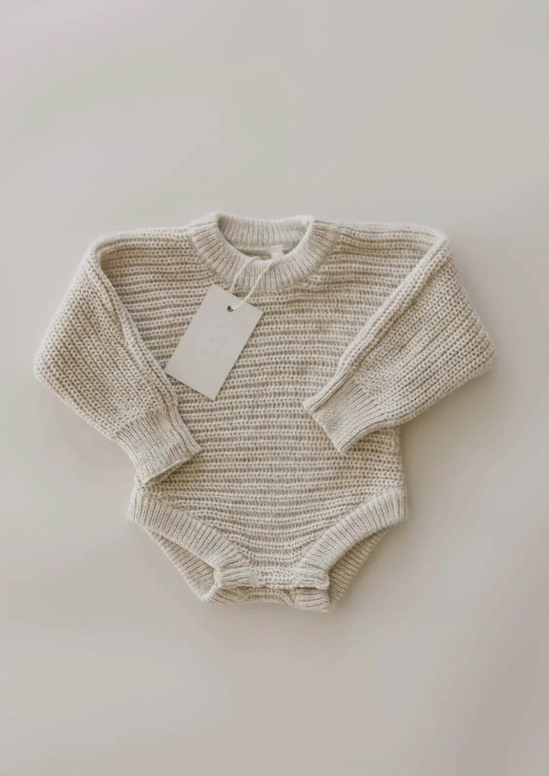 oatmeal chunky knit onesie 6-12 month.jpeg