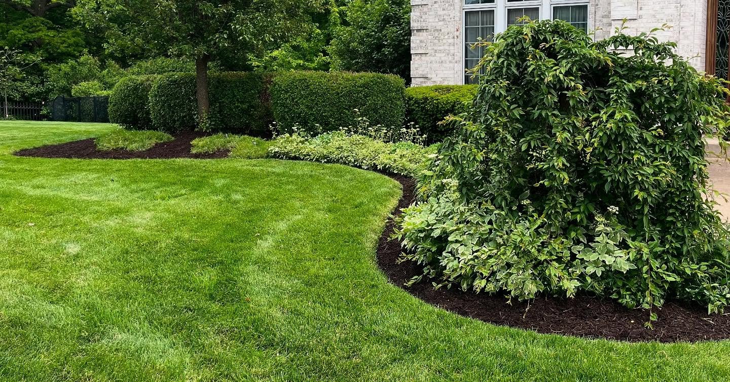 Finished the week with some mulch!