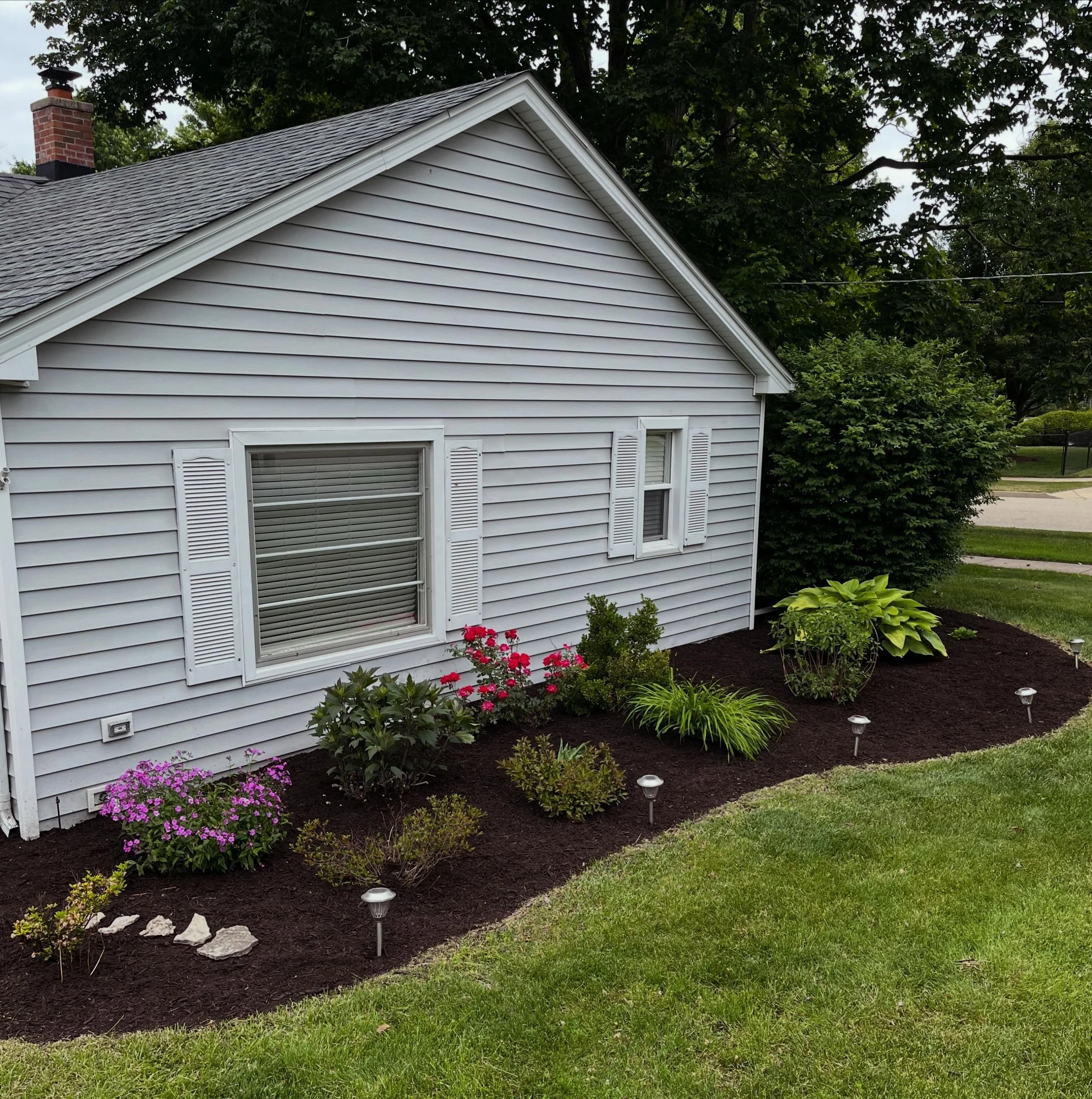 Fun little mulch job this morning