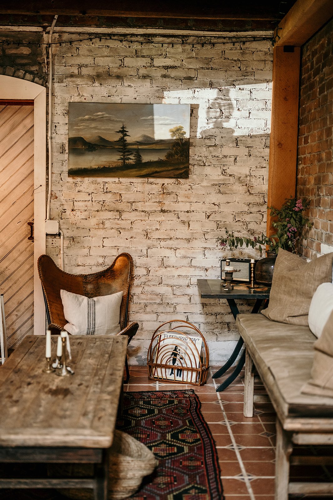 Shadows in the IH(J).jpeg