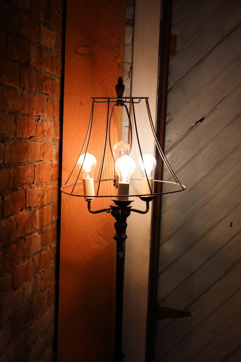 sweet old lamp.jpeg